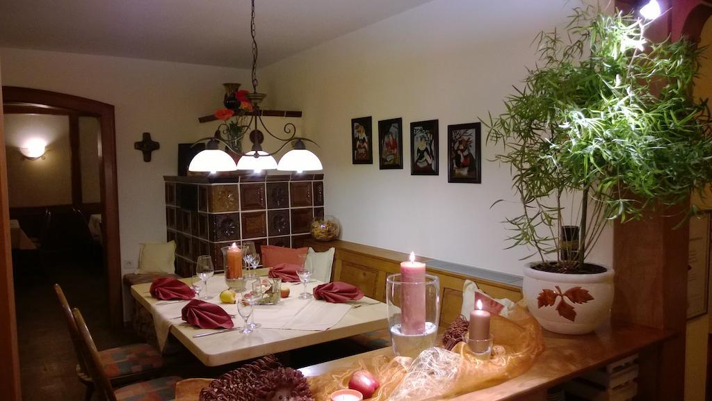Landhotel Vierjahreszeiten Bad Königshofen im Grabfeld Extérieur photo